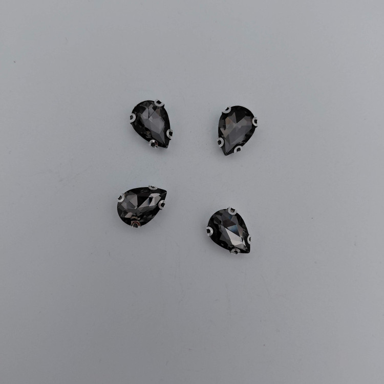 نگین پایه دار دوختنی