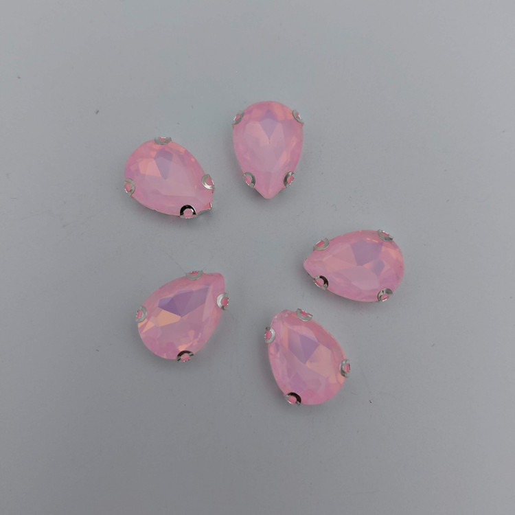 نگین پایه دار دوختنی